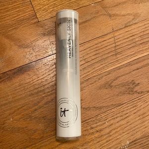 It Cosmetics Heavenly Skin Smoothing Complexion Brush